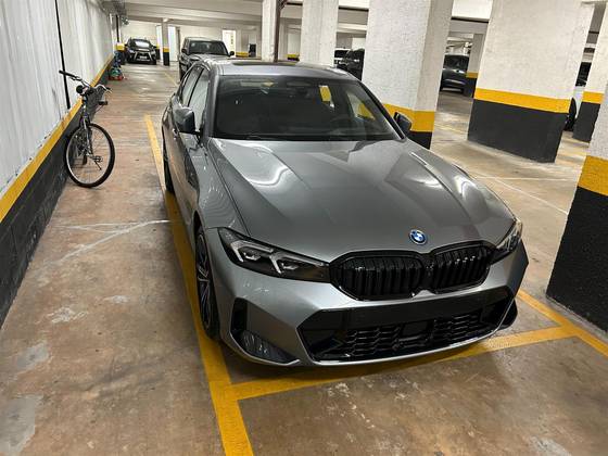 BMW 330e 2.0 16V TURBO HÍBRIDO M SPORT AUTOMÁTICO BMW 330e 2.0 16V TURBO HÍBRIDO M SPORT AUTOMÁTICO